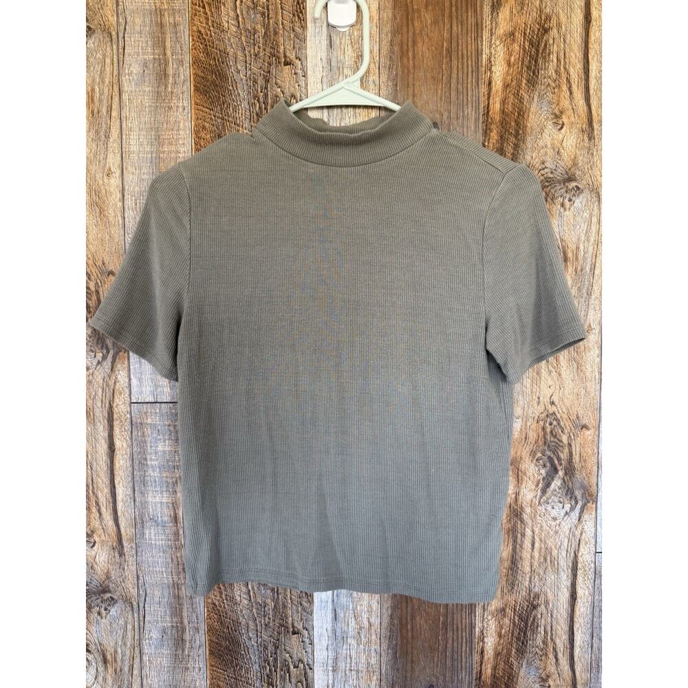 Streetwear Society Green Ribbed Mock Neck Top Women Medium Short Sleeve Stretch